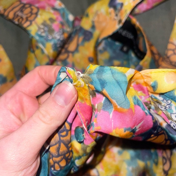 Vanessa Mooney Floral Romper - Picture 10 of 11